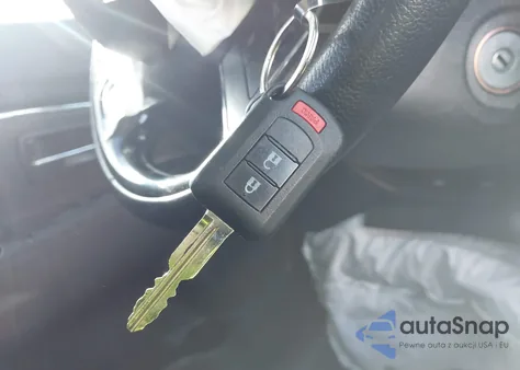 2023 Mitsubishi Outlander Sport z USA, uszkodzony, nr VIN JA4ARUAU6PU007258